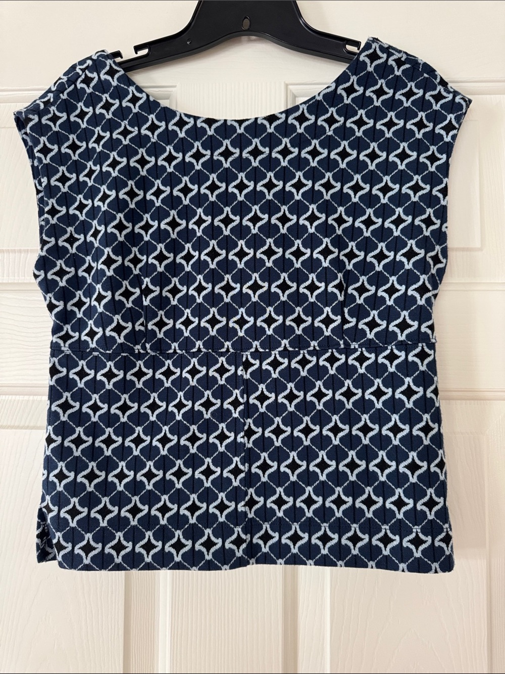 Anthropologie Maeve Navy and White Geometric boho Sleeveless pattern Tank XS